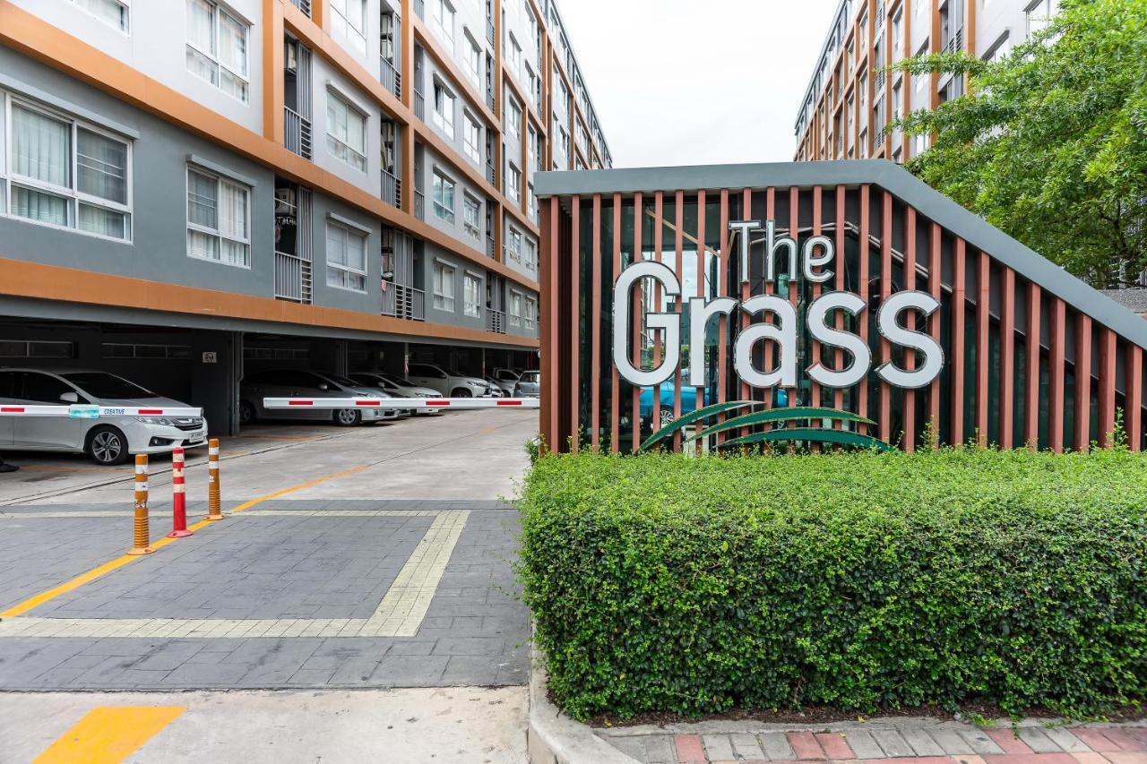 The Grass Serviced Suites Pattaya Eksteriør billede
