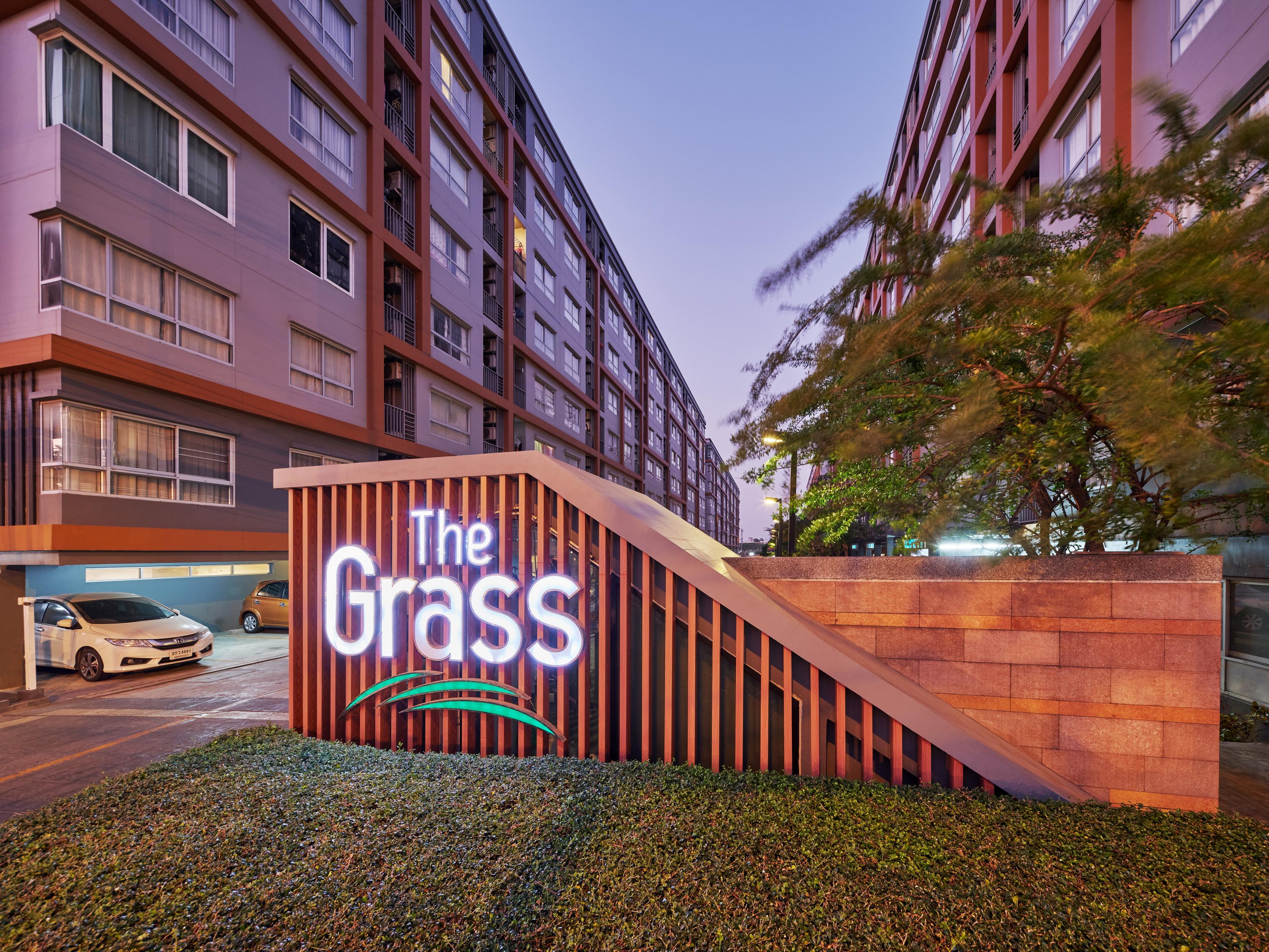The Grass Serviced Suites Pattaya Eksteriør billede