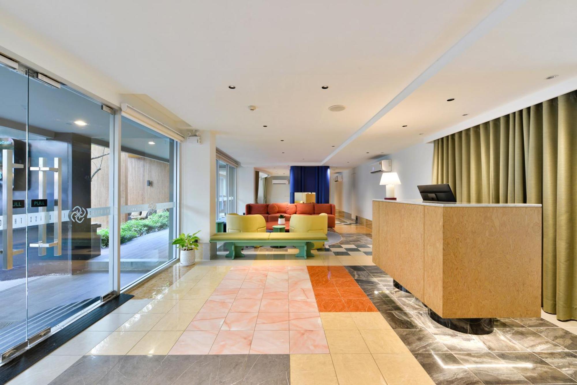 The Grass Serviced Suites Pattaya Eksteriør billede